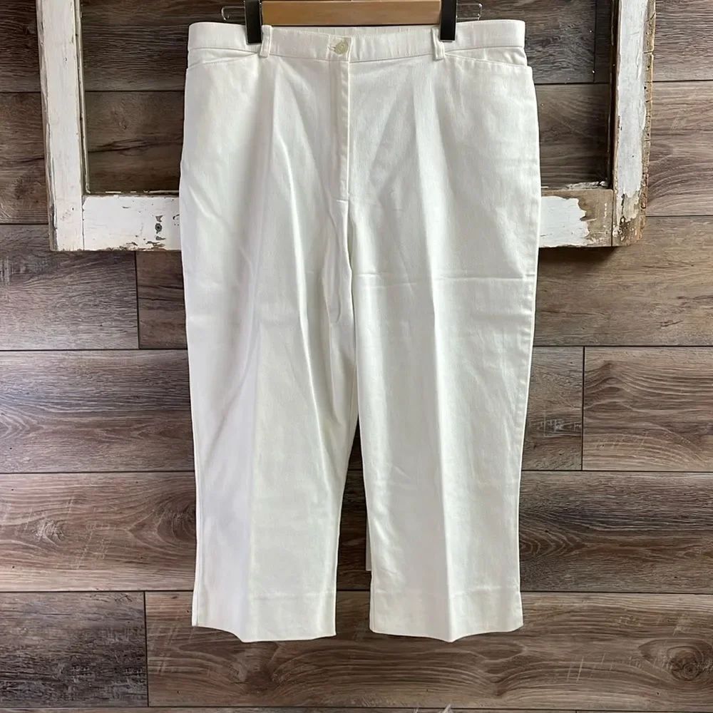 St John’s Bay Size 16 White Capri Pants Cotton Stretch Coastal Grandma Y2K